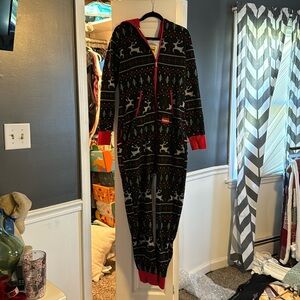 Tipsyelves Christmas jumpsuit
